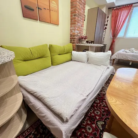 Barcelona Colorful W Backyard Appartement Sofia